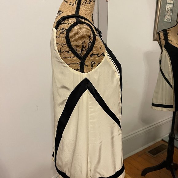 Rag & Bone Adjustable Strap Blouse - Picture 4 of 8